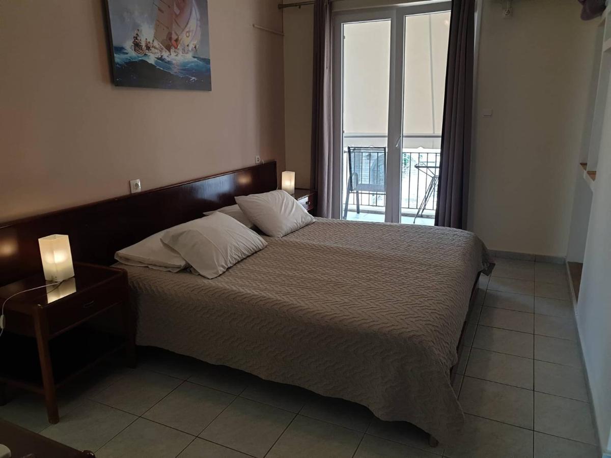 Ballas Apartments أيّا إفيميا المظهر الخارجي الصورة