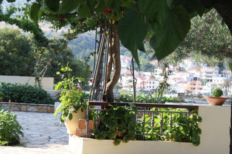 Ballas Apartments أيّا إفيميا المظهر الخارجي الصورة