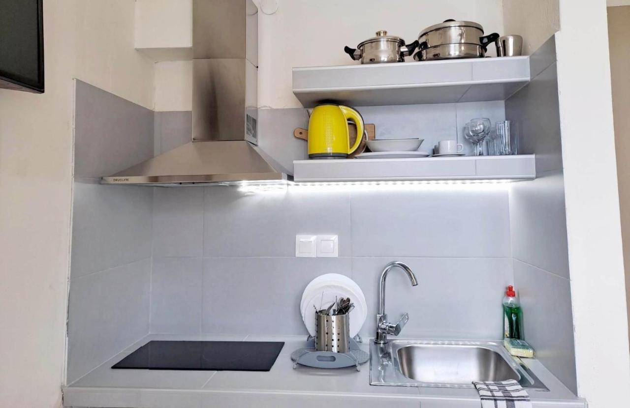 Ballas Apartments أيّا إفيميا المظهر الخارجي الصورة