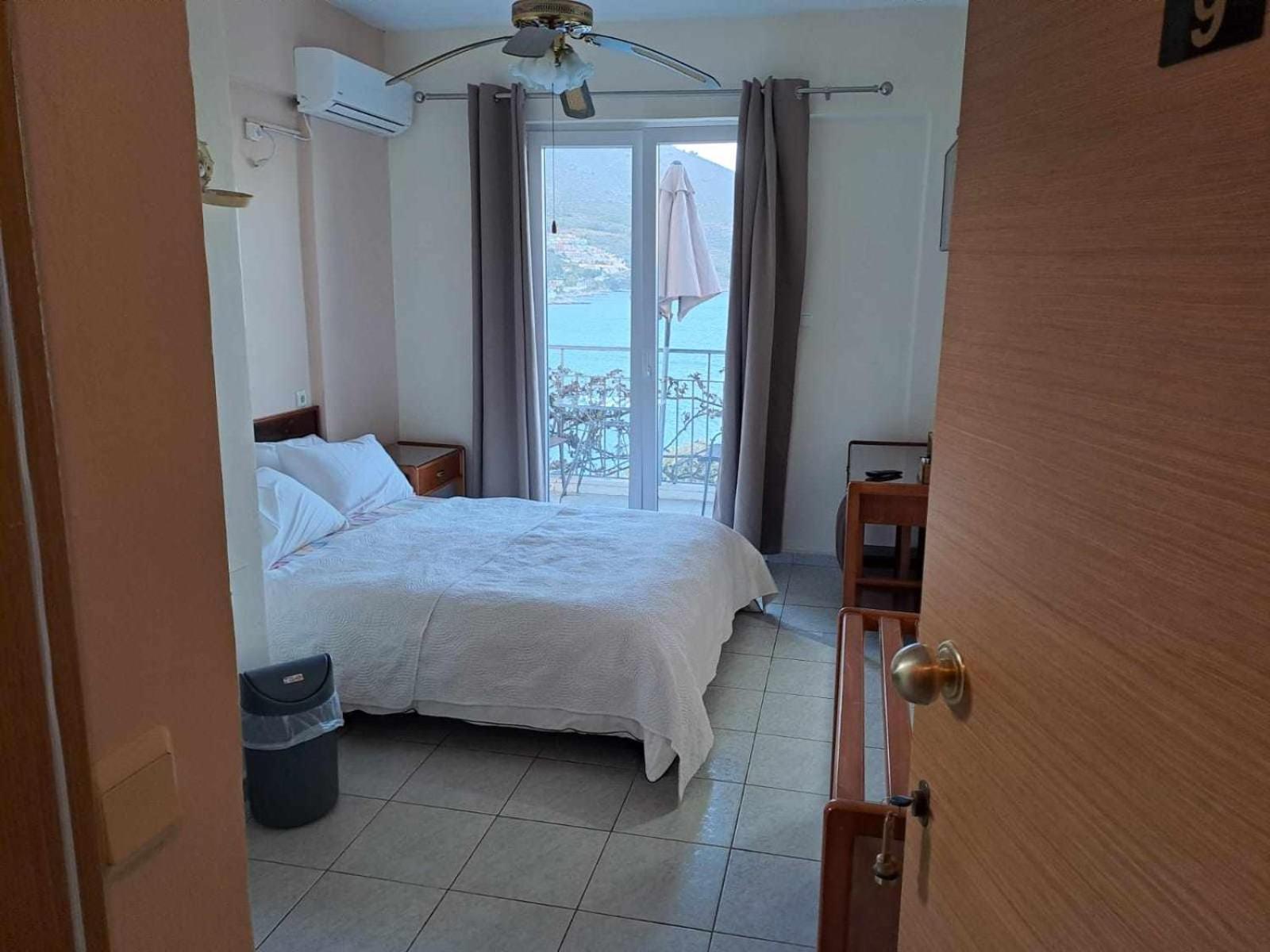 Ballas Apartments أيّا إفيميا المظهر الخارجي الصورة